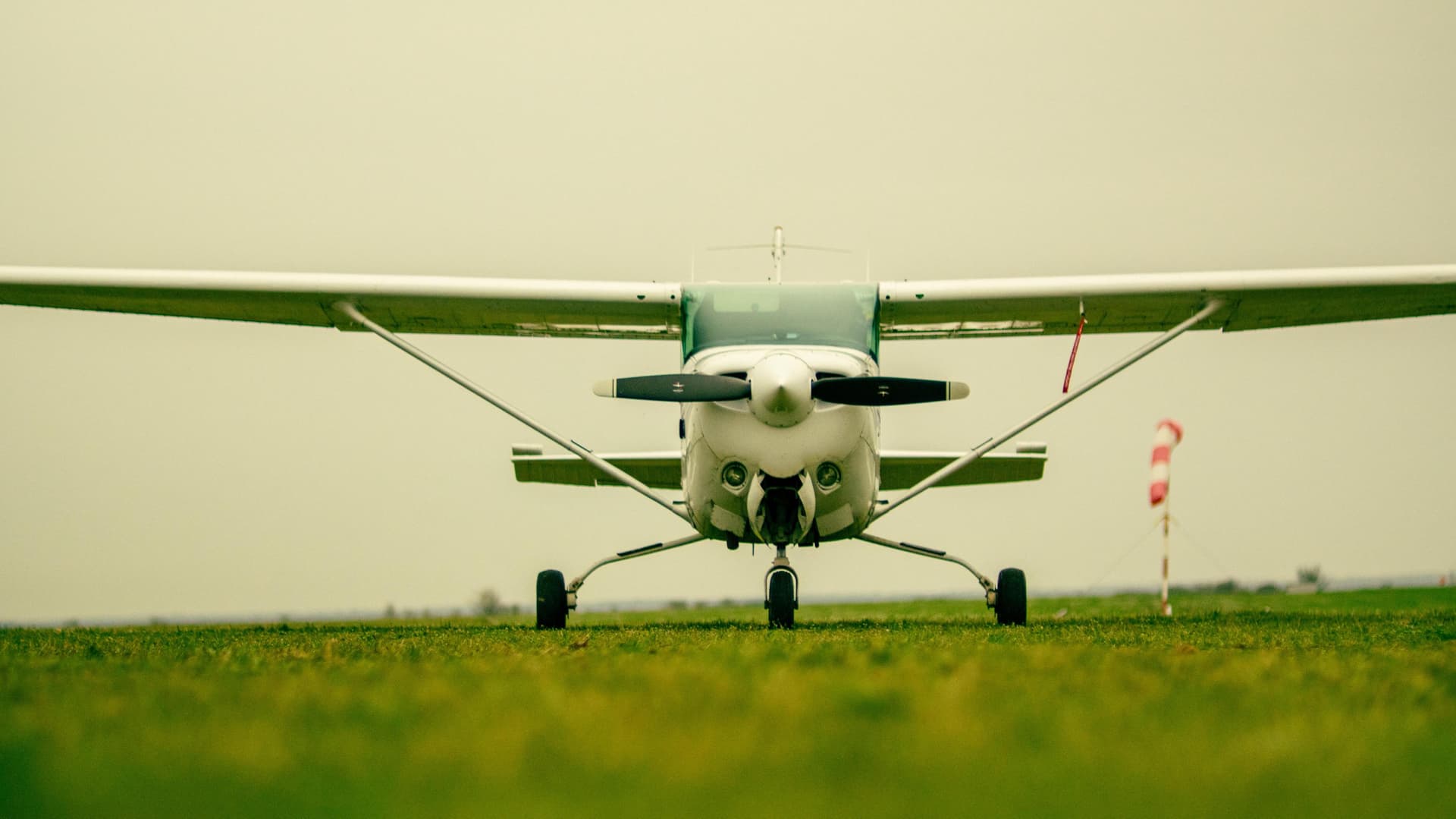 Aircraft image 6