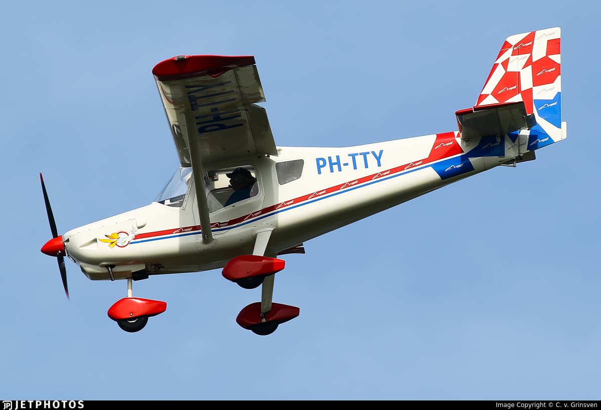 Aircraft image 3