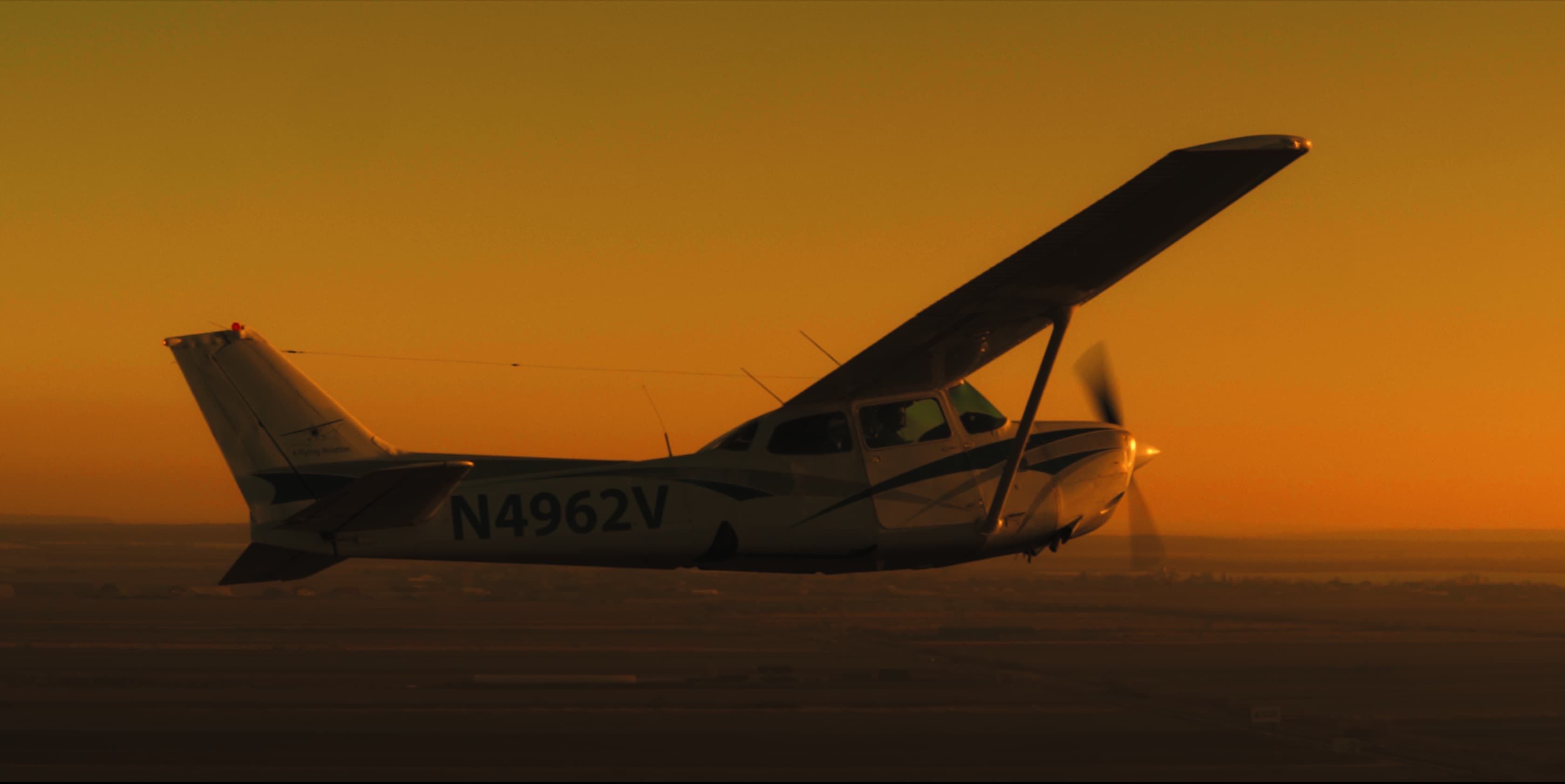 CESSNA 172RG image 1